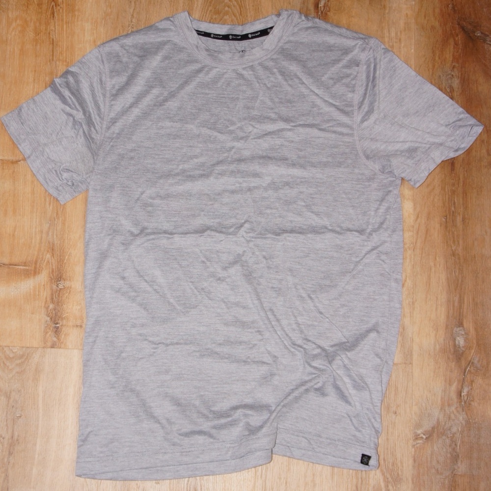 Gaiam activewear tee shirt